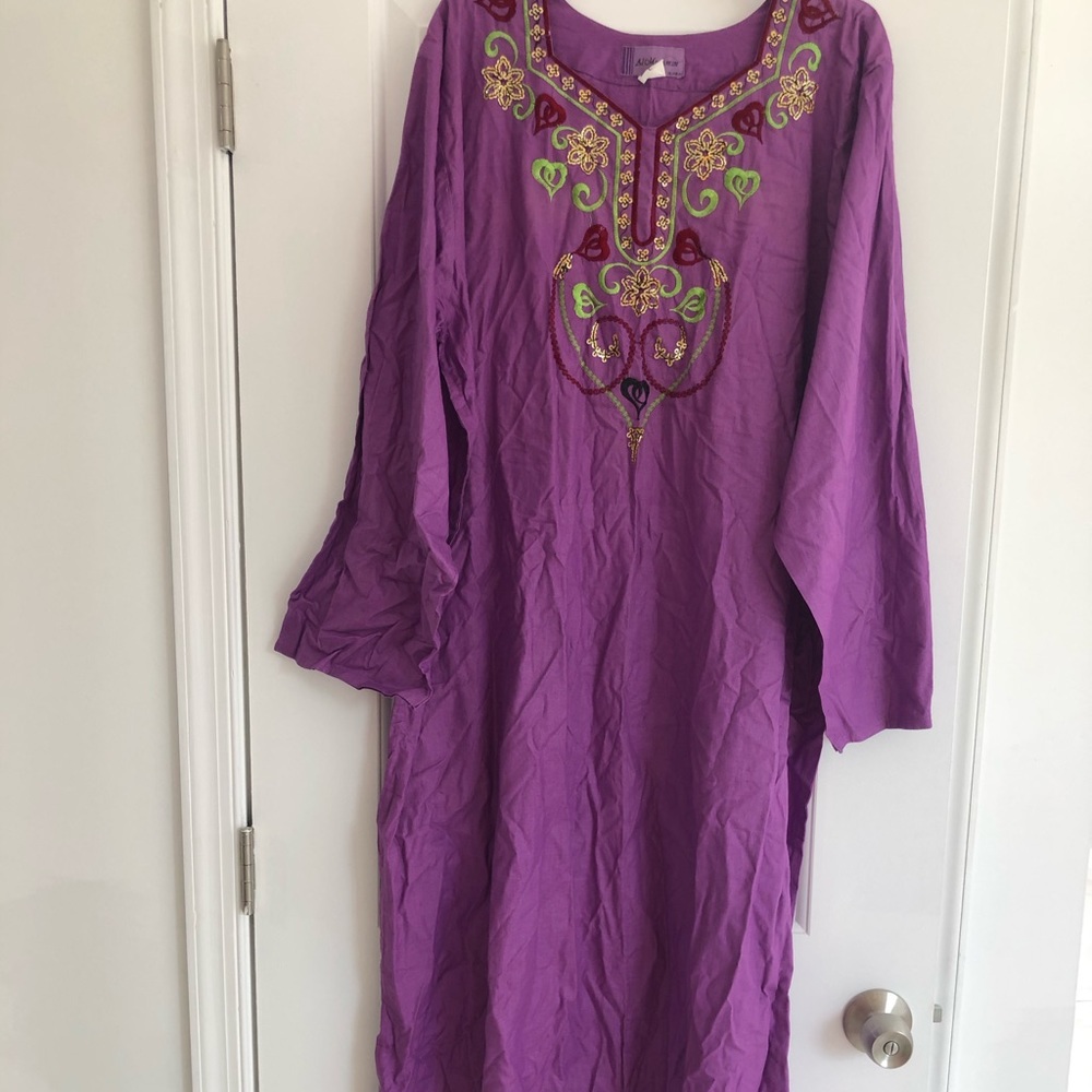 Muslim Abaya With Beautiful Designs